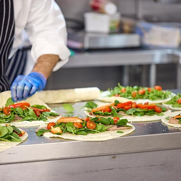 showbites-team-making-wraps